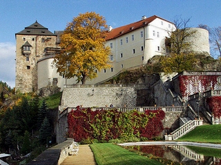 Hrad Bečov nad Teplou